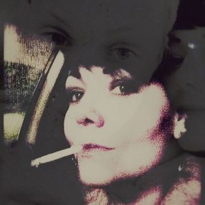 Meet your Posher, Lorrie